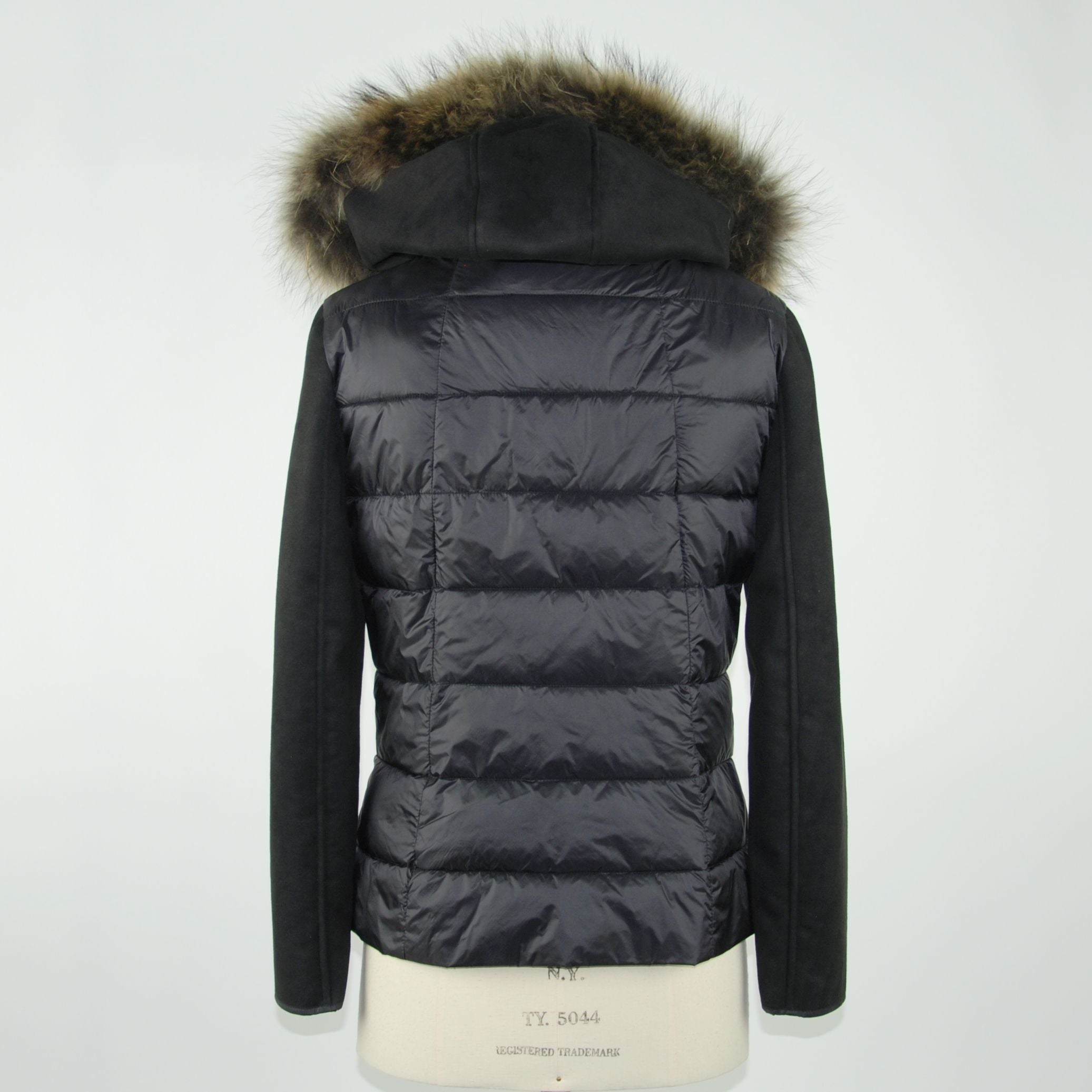 Chic Murmasky Fur-Trimmed Black Jacket
