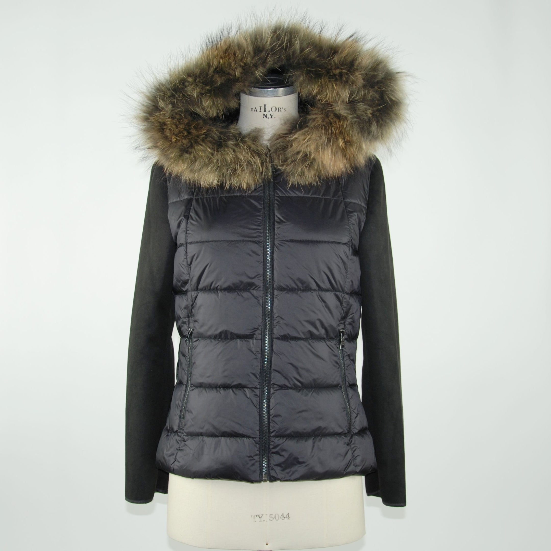 Chic Murmasky Fur-Trimmed Black Jacket